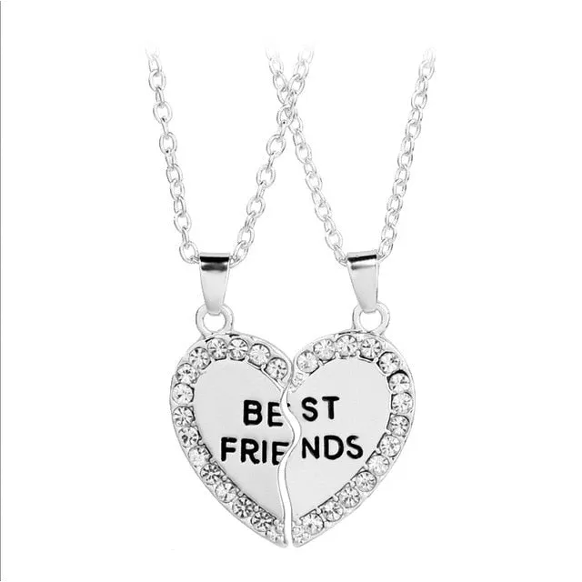 2 pieces / set Fashion Best Friend Stitching Pendant Necklace Rainbow Broken Heart Necklace Female Children BFF Friendship Gift