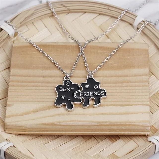 2 pieces / set Fashion Best Friend Stitching Pendant Necklace Rainbow Broken Heart Necklace Female Children BFF Friendship Gift