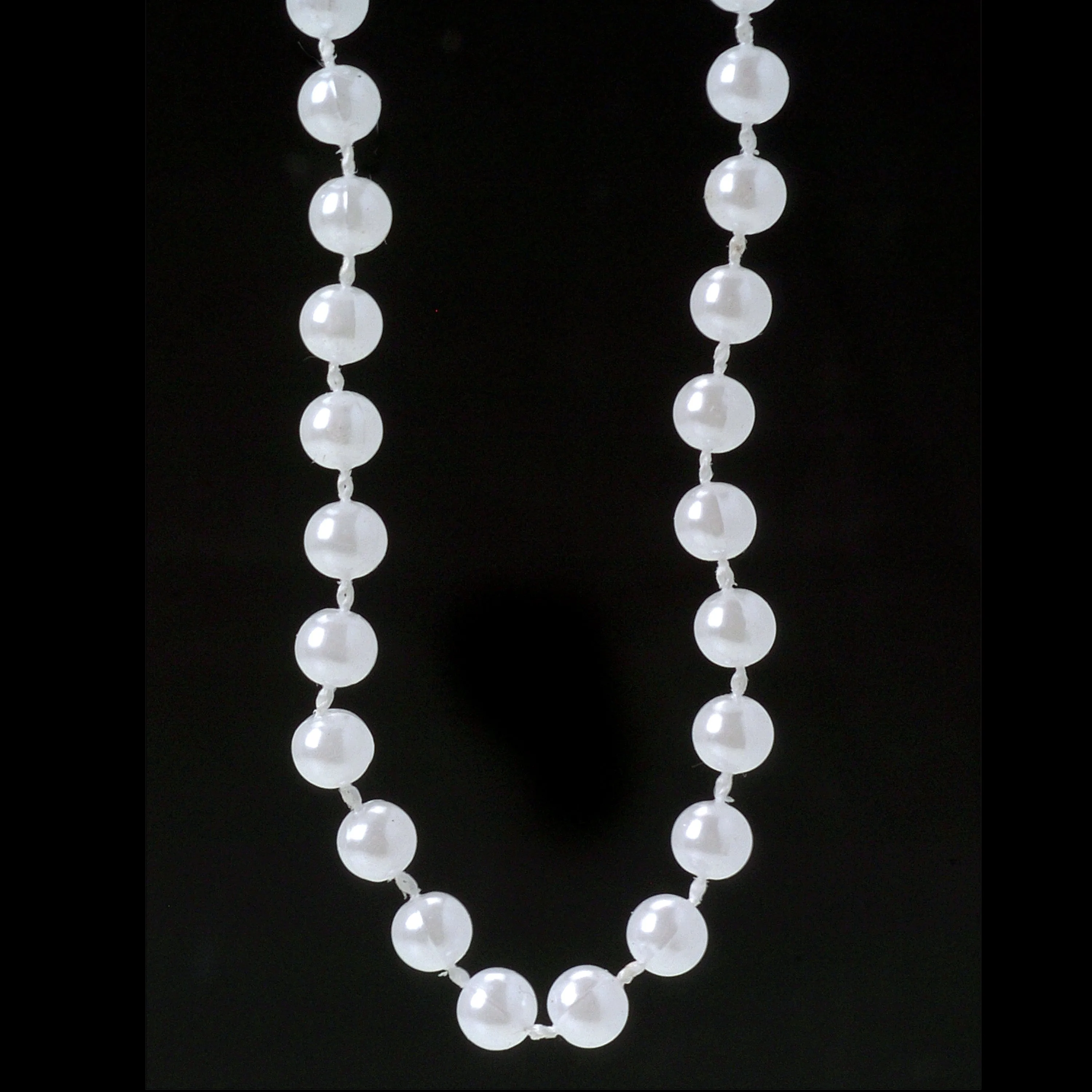33 Inch Long Pearl Necklace (1 Dozen)