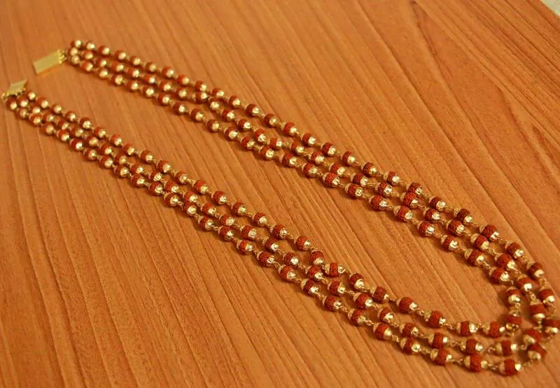 Brown crystal necklaces