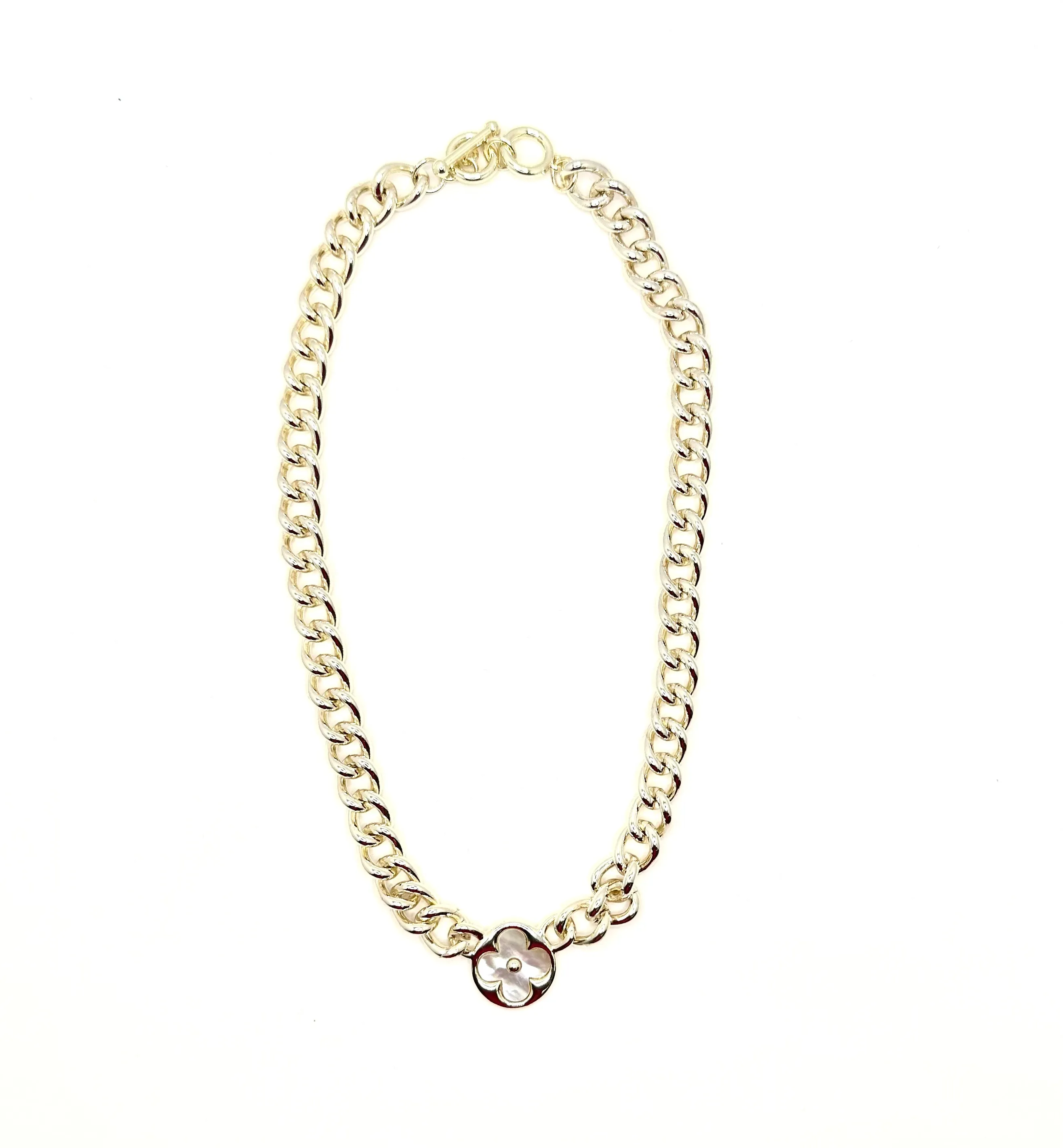 Chunky MOP Clover Necklace