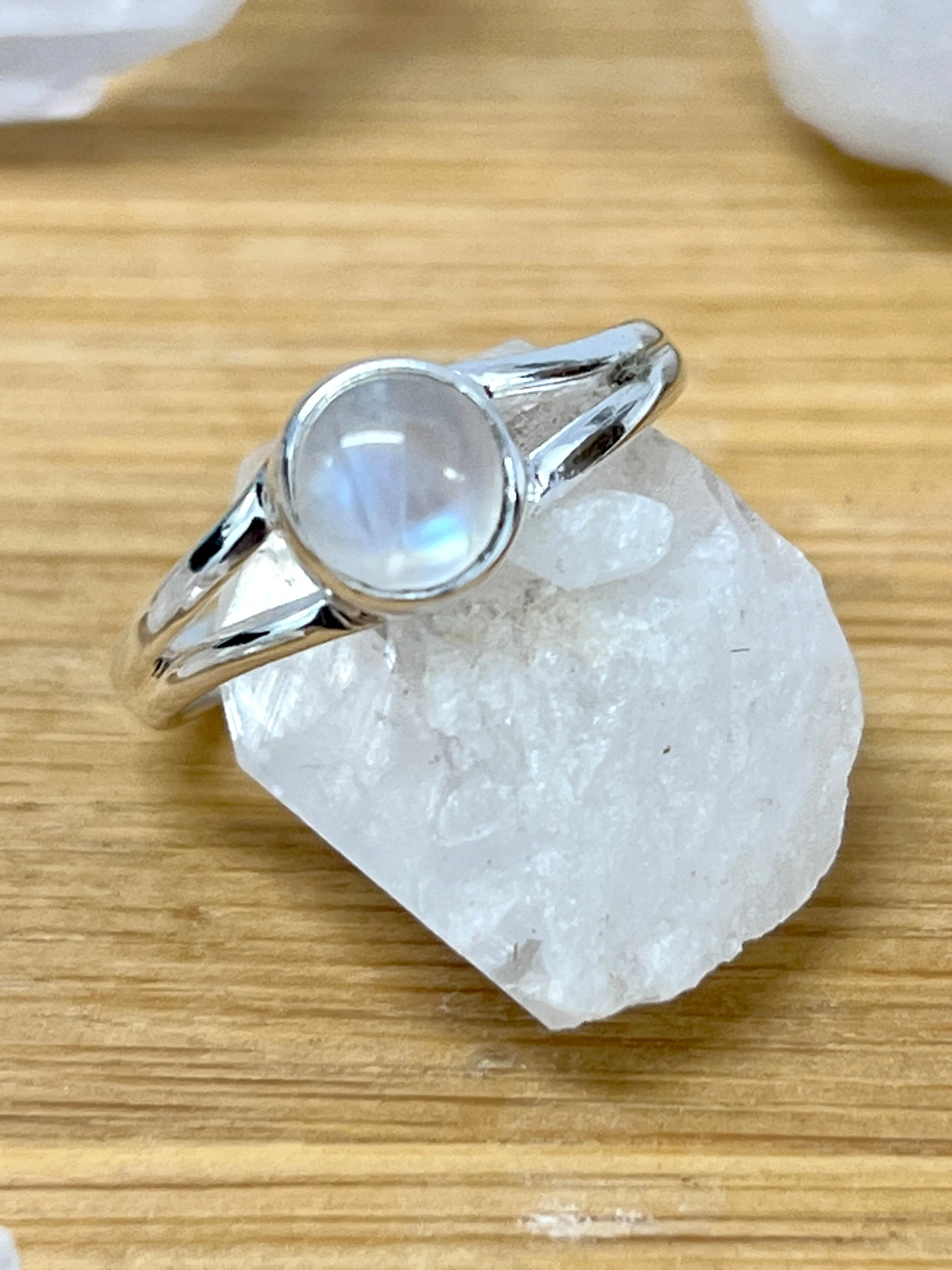 Circular Minimalist Stone Ring