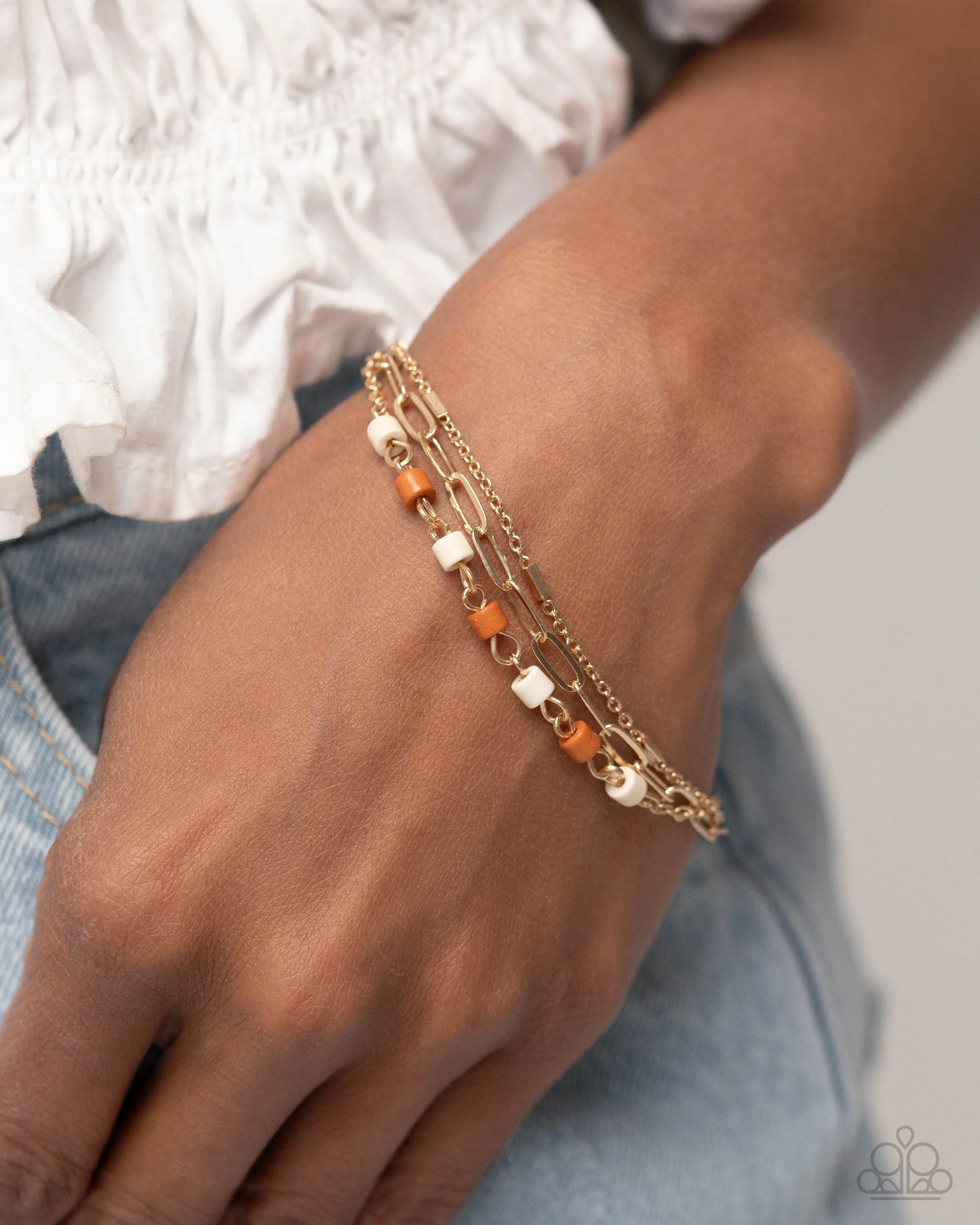 Complete Look: Gold Necklace and Bracelet Set