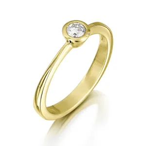 Contemporary 0.15ct Solitaire Diamond Ring in 18ct Yellow Gold
