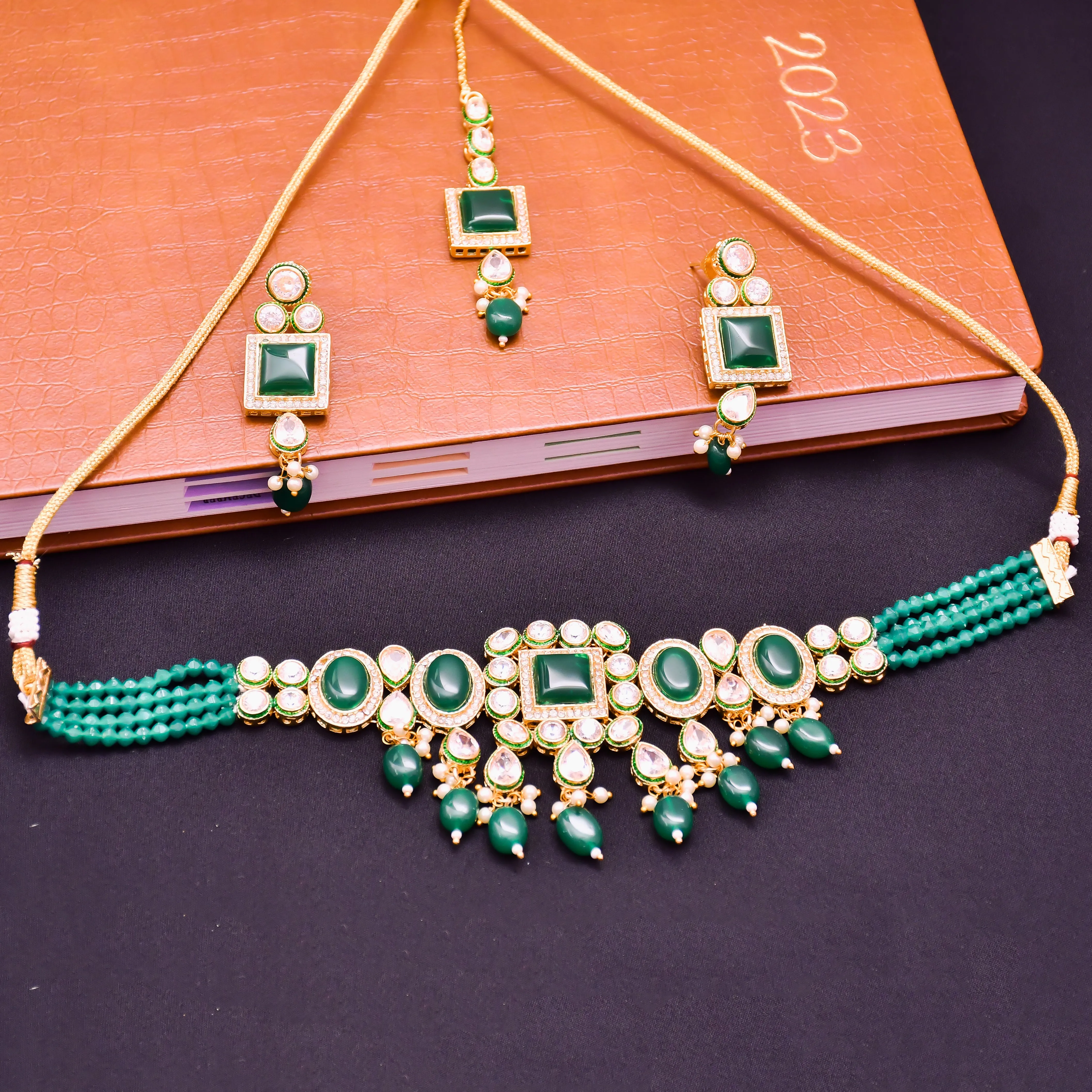 Designer Gold Plated Royal Kundan With Green Color Necklace & Earrings (D612)