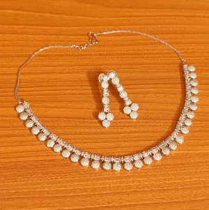 DIAMOND LOOK ALIKE BAGUETTE STUDDED NECKLACE SET