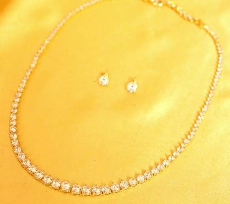 Diamond Look Single Line Diamond Look Signity Necklace Set