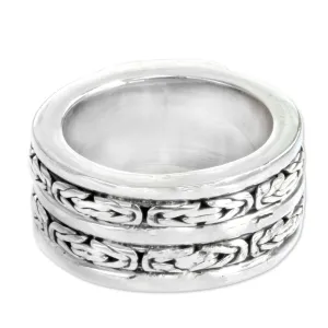 Excellence Sterling Silver Band Ring