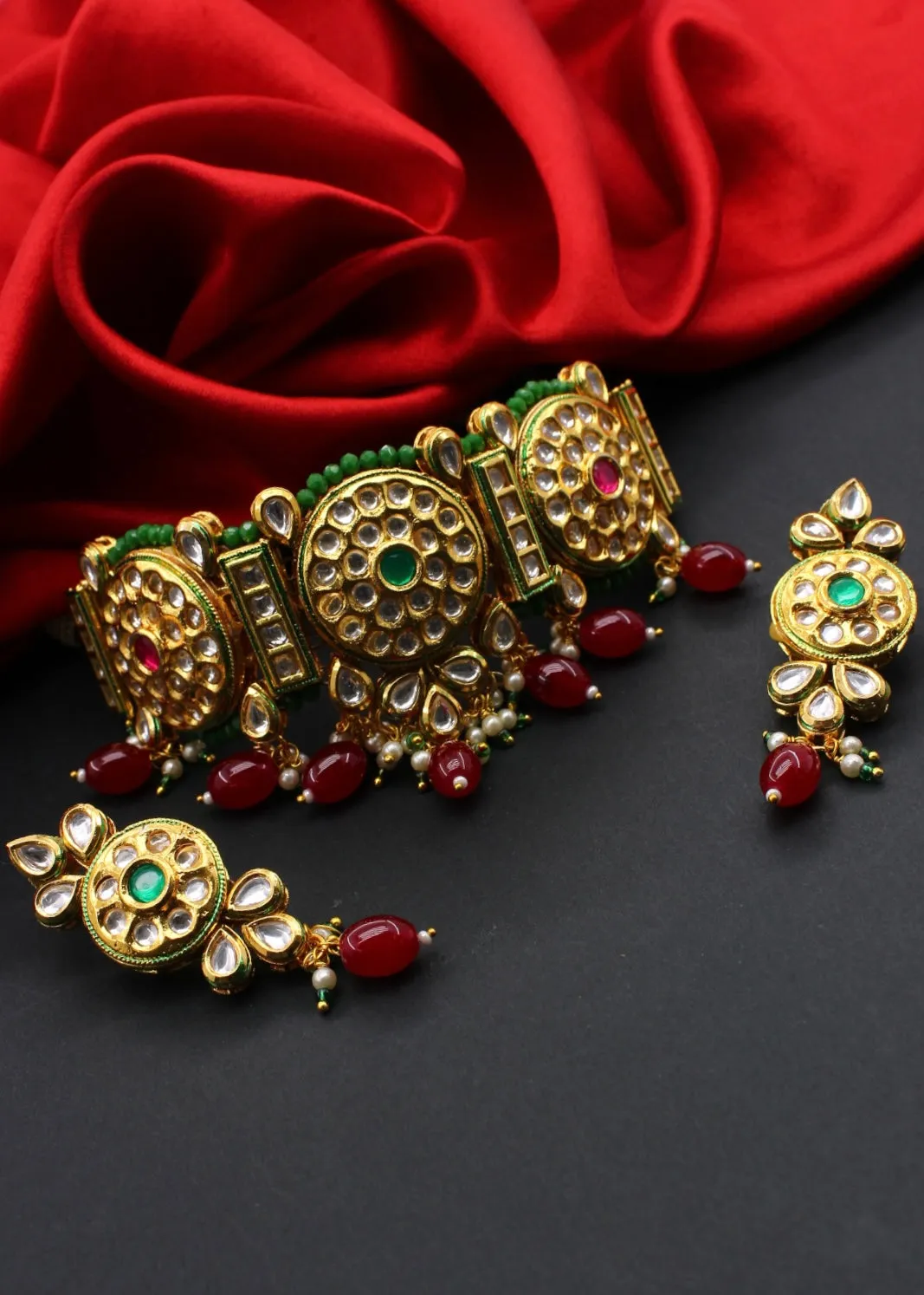 GORGEOUS RAJASTHANI LOOK NECKLACE
