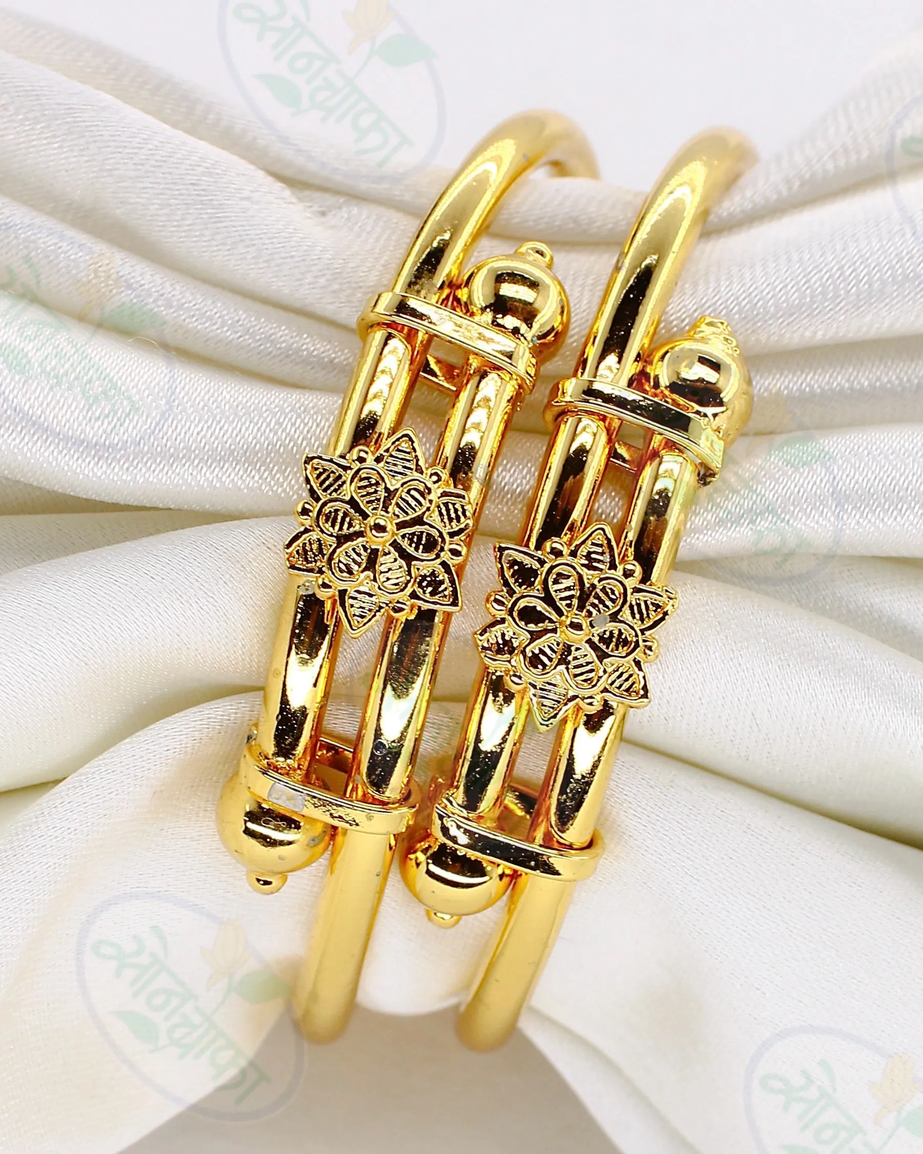 GRACY FLORAL GOLDEN BABY BANGLES