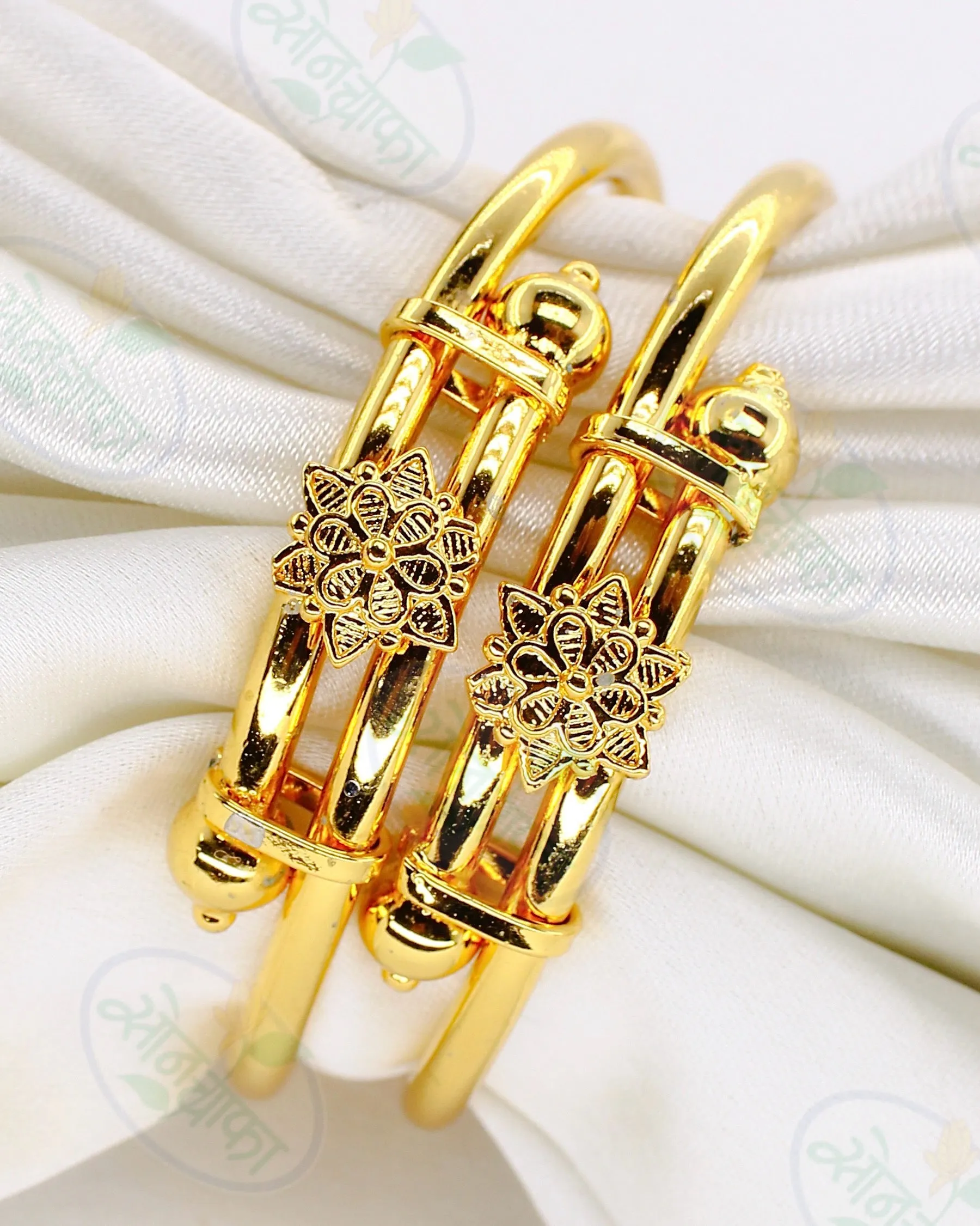 GRACY FLORAL GOLDEN BABY BANGLES
