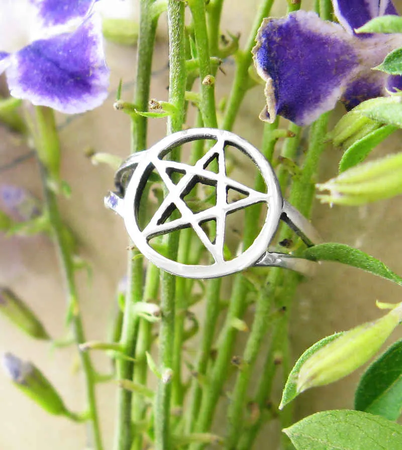 Pentacle Pentagram Toe Midi Pinky Ring, Adjustable