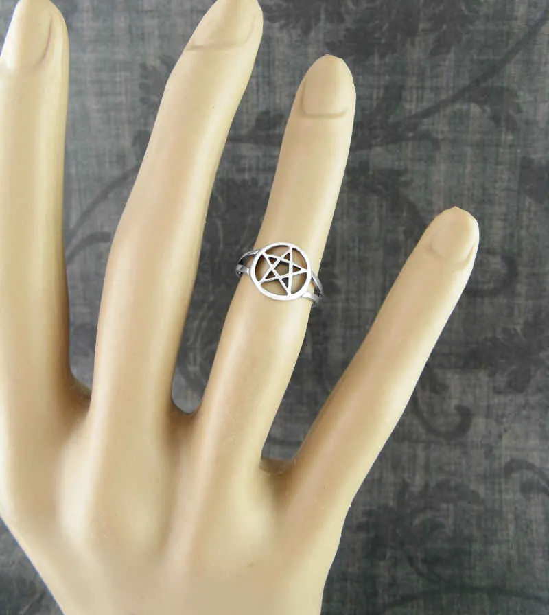 Pentacle Pentagram Toe Midi Pinky Ring, Adjustable