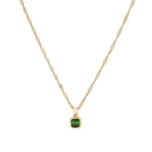 Petite Fern Asscher Charm