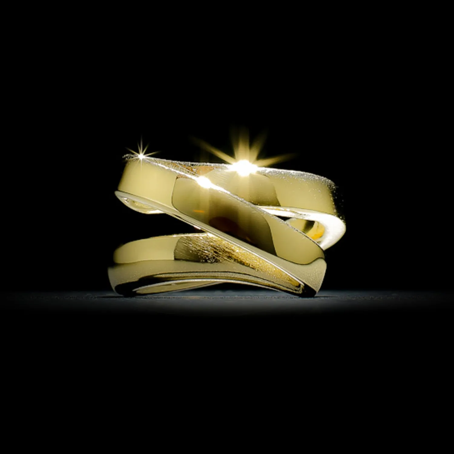Ribbon Ring 9ct Gold