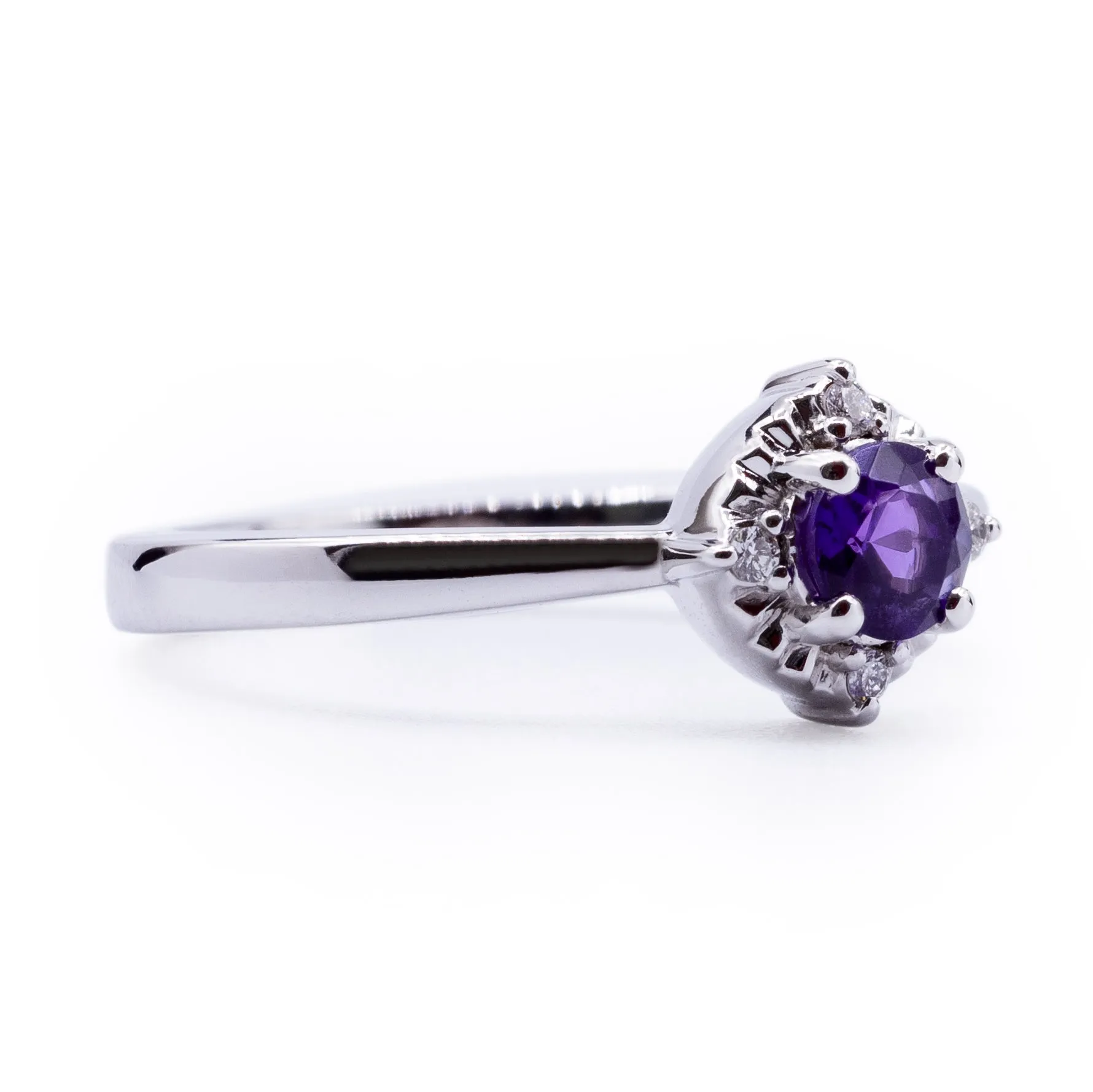 Round Amethyst Setting with Vintage Halo Ring