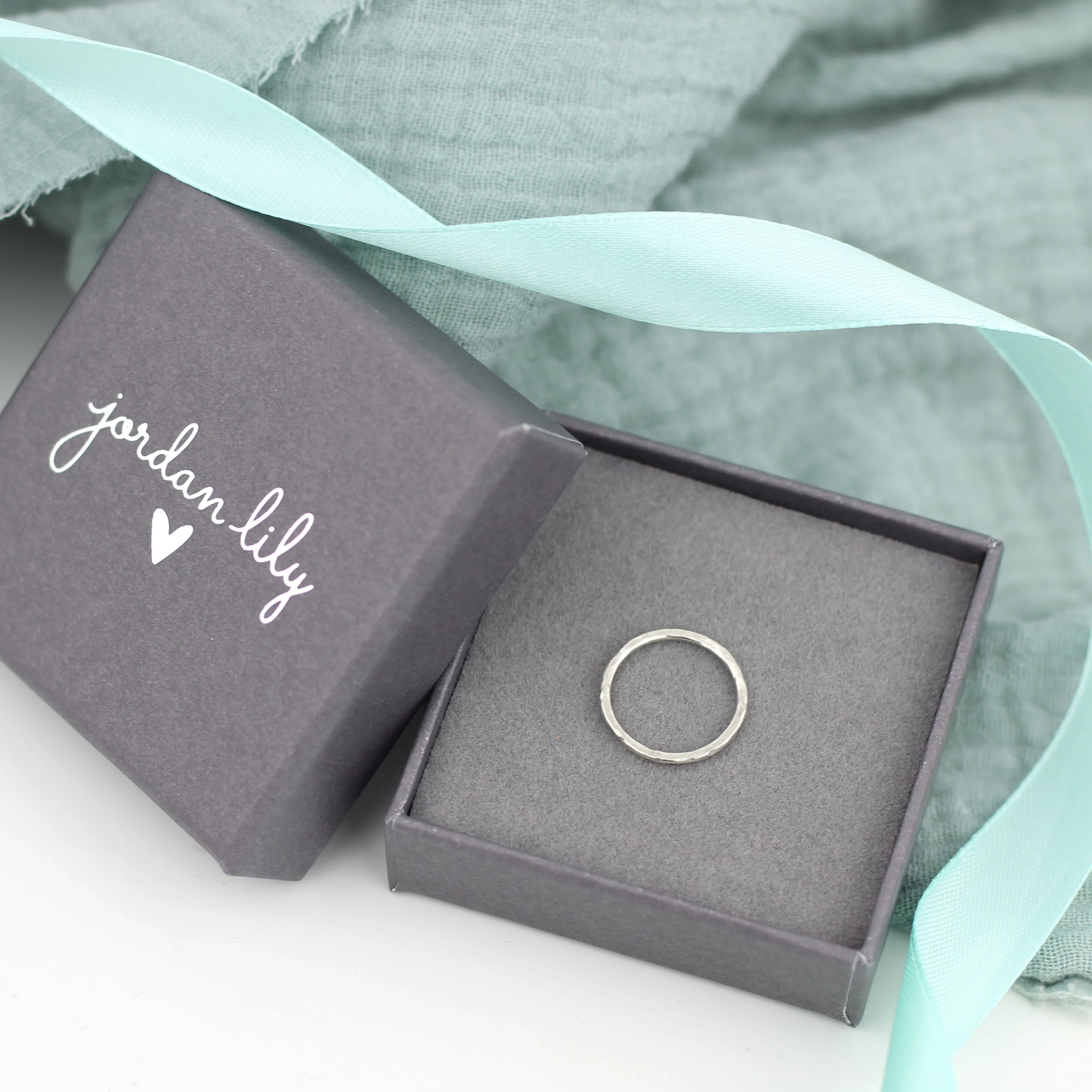 Smooth Midi Knuckle Ring