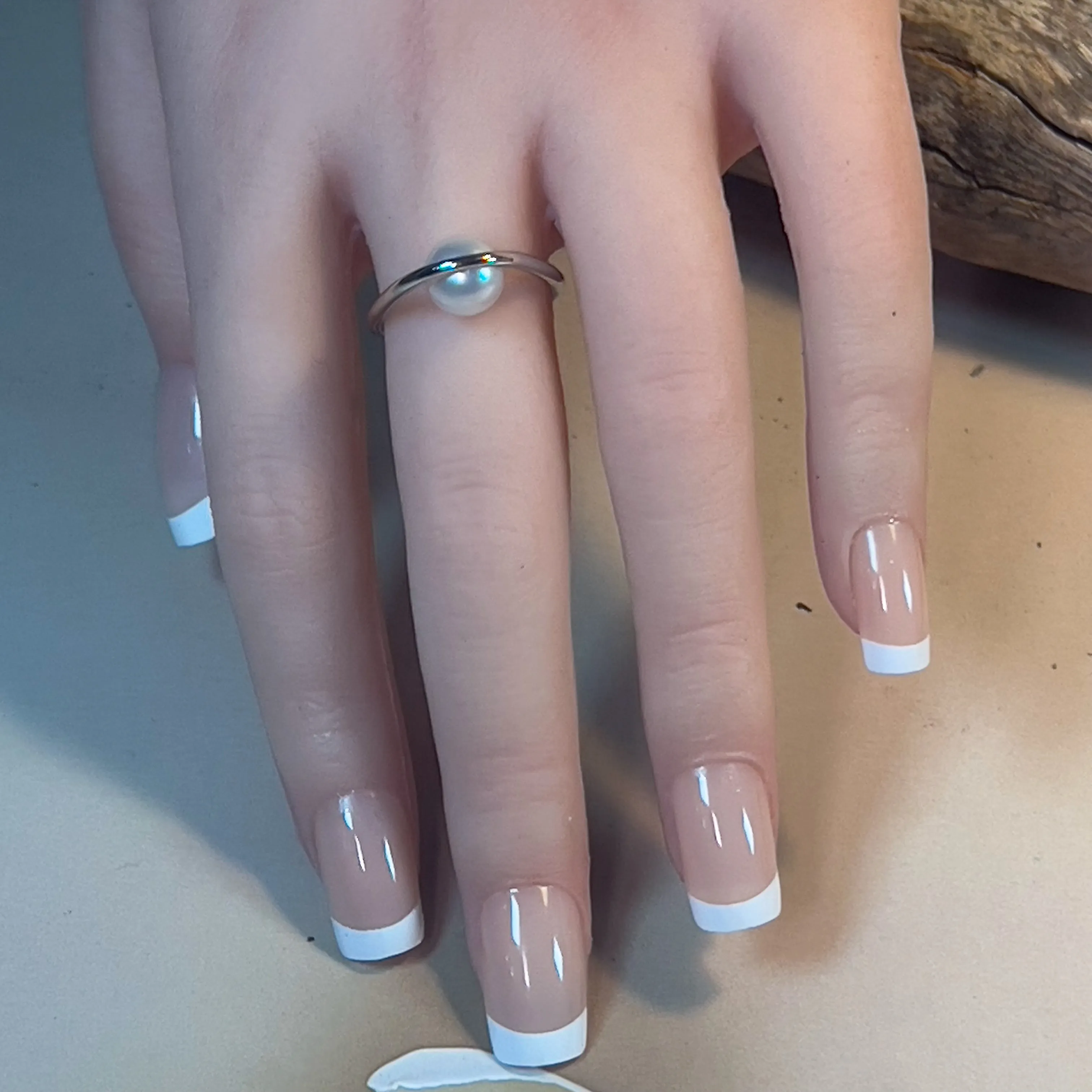 Sterling Silver Minimilast Contemporary design South Sea 8mm Pearl ring