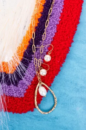 Viola Teardrop Pearl Pendant Necklace and Earring Set